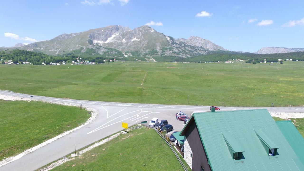 B&B Izvor Zabljak  Ngoại thất bức ảnh