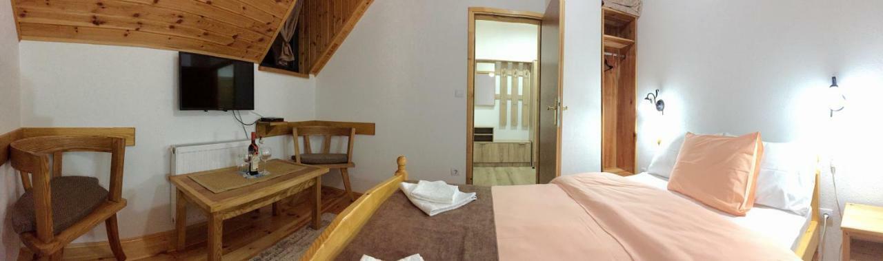 B&B Izvor Zabljak  Ngoại thất bức ảnh